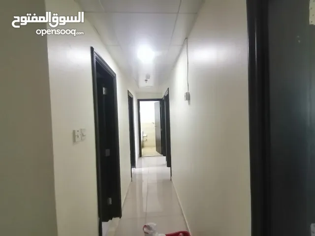 Unfurnished Yearly in Abu Dhabi Mussafah