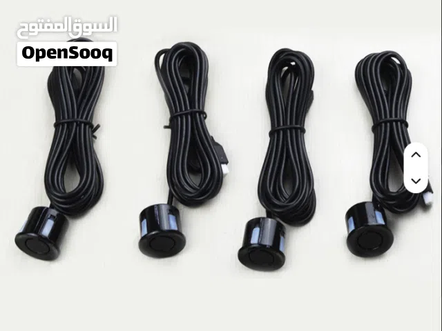 حساسات خلفية لسيارات متوفر الابيض و الاسود و الفضي 4 قطع