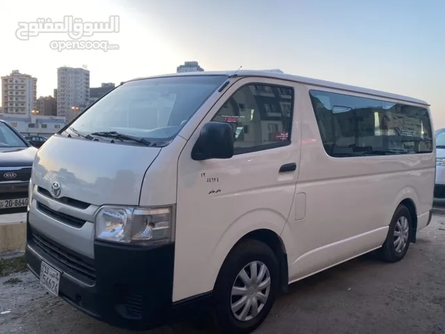 Toyota Hiace 2015 in Kuwait City
