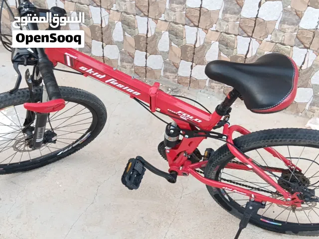 دراجة هوائية قابلة للطي من Skid Fusion بحالة ممتازة للبيع
