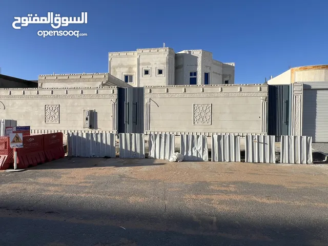 430 m2 More than 6 bedrooms Villa for Sale in Hail Al-Mada'in