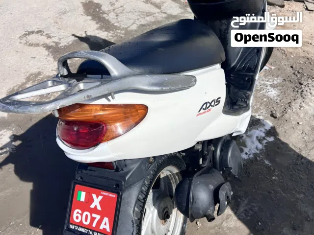 دراجه اكزز ياباني نضيفه حيل كلشي شغال بيه