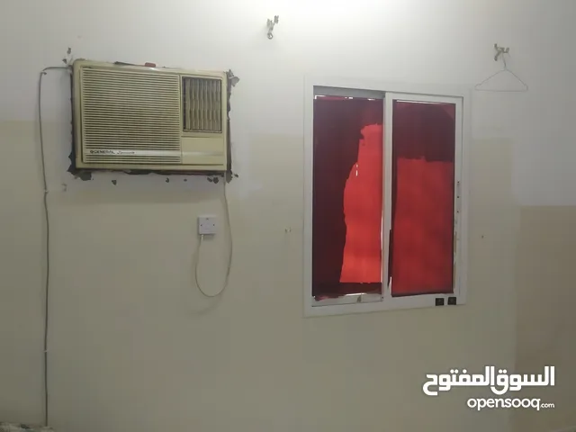 Semi Furnished Monthly in Muscat Al-Hail