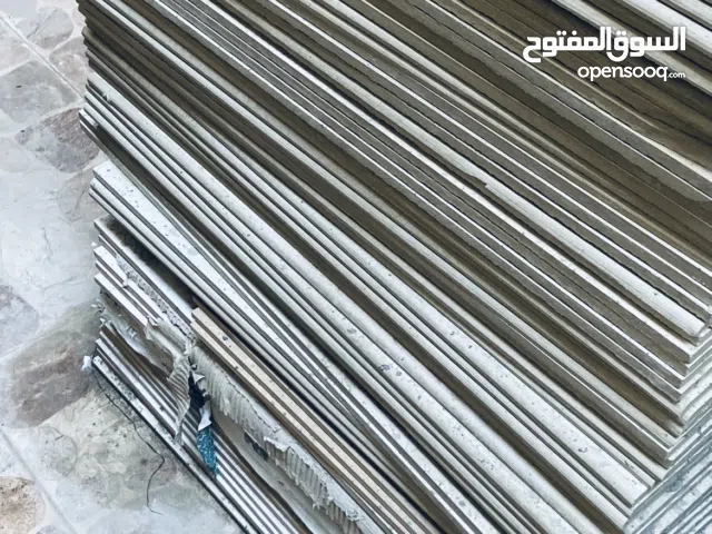 جرانيت جديد لون ابيضّ للدرج