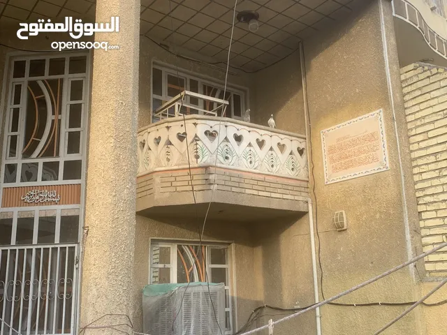 160 m2 4 Bedrooms Townhouse for Sale in Baghdad Mashtal