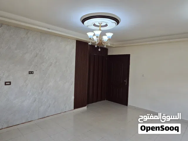 شقة مميزة للبيع في ضاحية الاستقلال من المالك مباشرة قابل للتفاوض