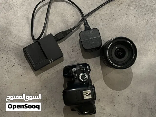 كاميرا كانون 600d ممتازة مع عدسة زووم  200mm وشاحن