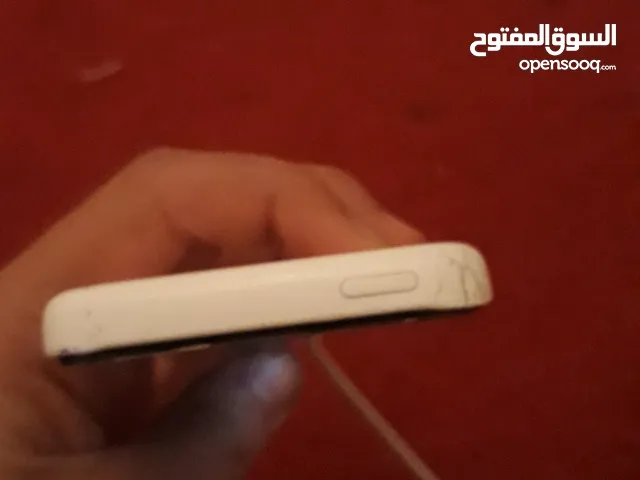 Apple iPhone 5S 8 GB in Tripoli