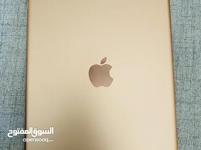 Apple iPad 8 32 GB in Tripoli