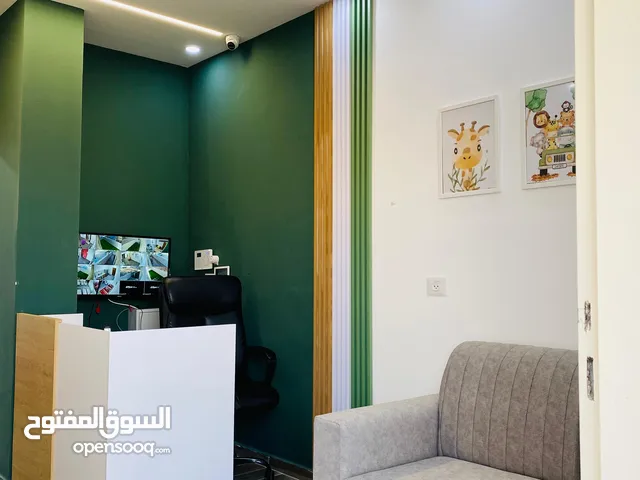 شقة واسعة (تصميم شركات) للايجار او للبيع