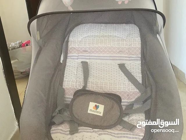 كرسي هزاز موستلا للبيع بحاله جديد مستعمل فتره قصيره فقط