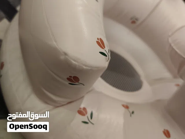مقعد اطفال نفخ