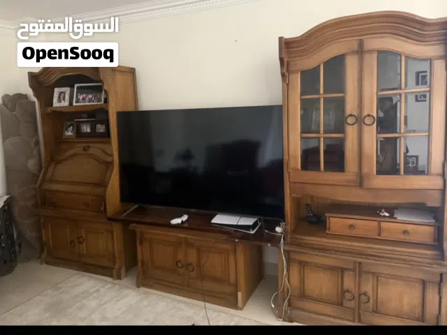 مكتبة بأعلى جودة من الخشب