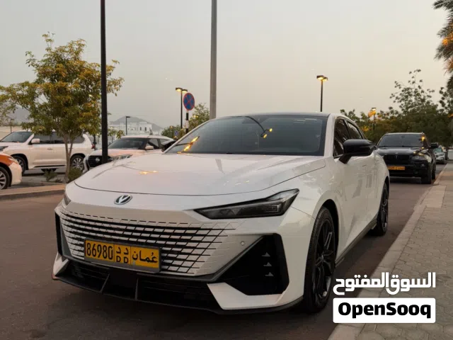 شنجان يو ني في بحالة الوكالة