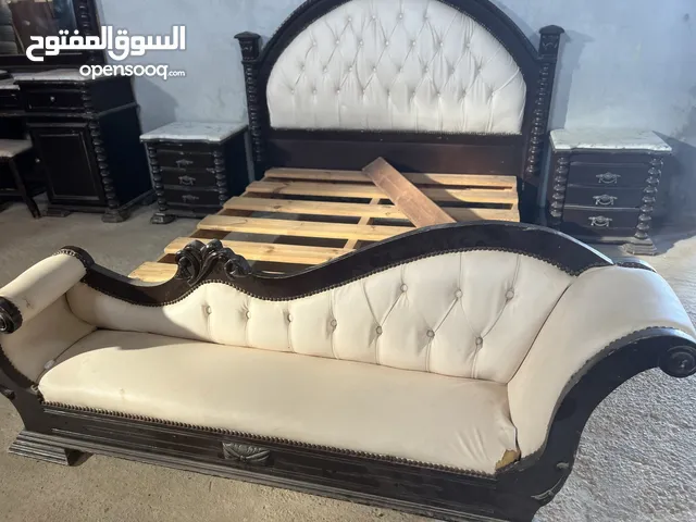 غرفة نوم كاملة لوح