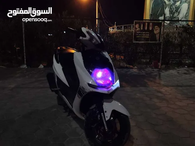 السلام عليكم   دراجه سكنس ياباني شمعة حديث للبيع   الدراجة كاملة لايت هورن كلشي شغال بيها