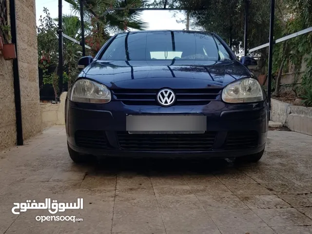 Golf mk5 بحالة جيده جدا