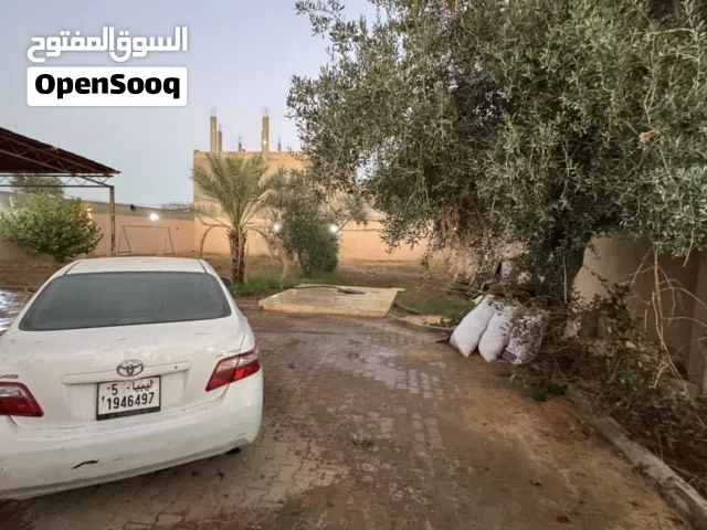ارض في عين زارة شارع الشيخان بالقرب من مسجد طارق بن زياد للبيع او التبديل