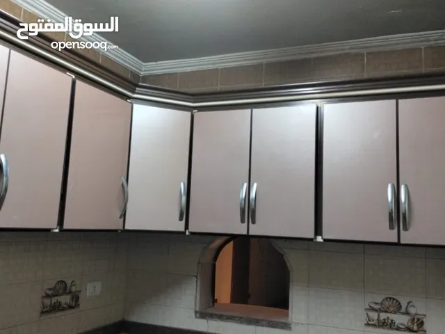 مطبخ الموتال بالرخام بحالة ممتازة
