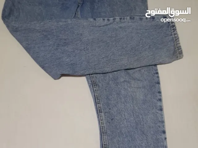جينز استعمال خفيف