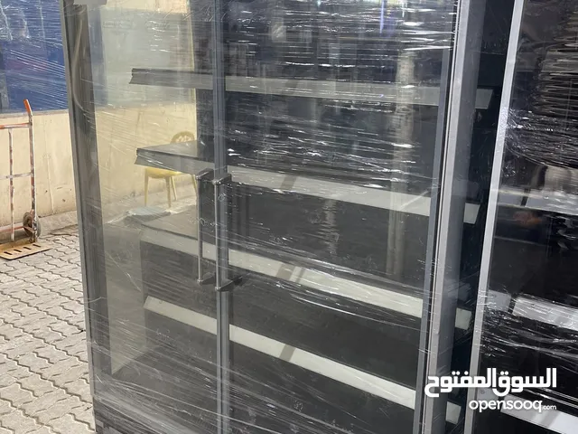 ثلاجة عرض إيطالية