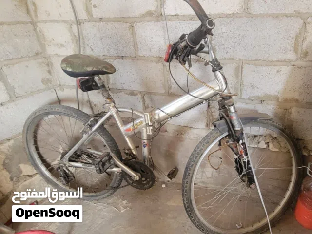 هذه هي دراجة جبلية قابلة للطي (Folding Mountain Bike)،
