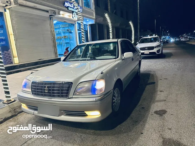 كراون ملكه موديل 2000 لون ابيض