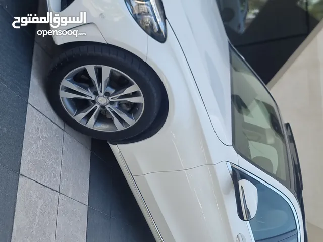 للبيع مورسيدس C300تتمول بدون دفعة مقدمة للجادين فقط 2017