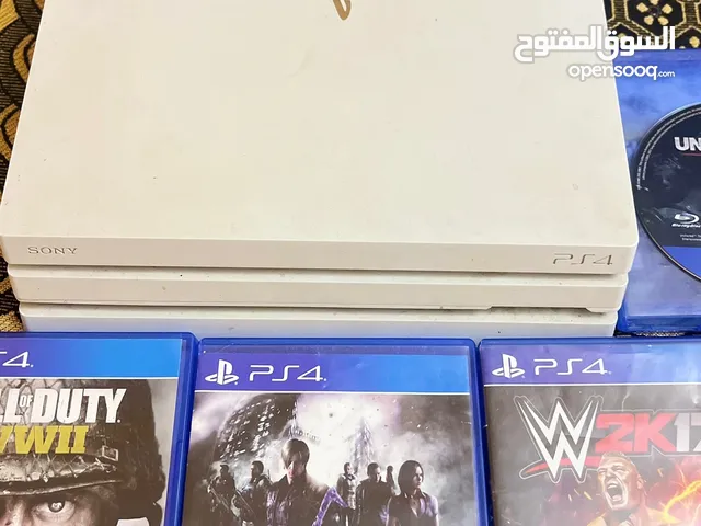 PlayStation 4 PlayStation for sale in Al Sharqiya