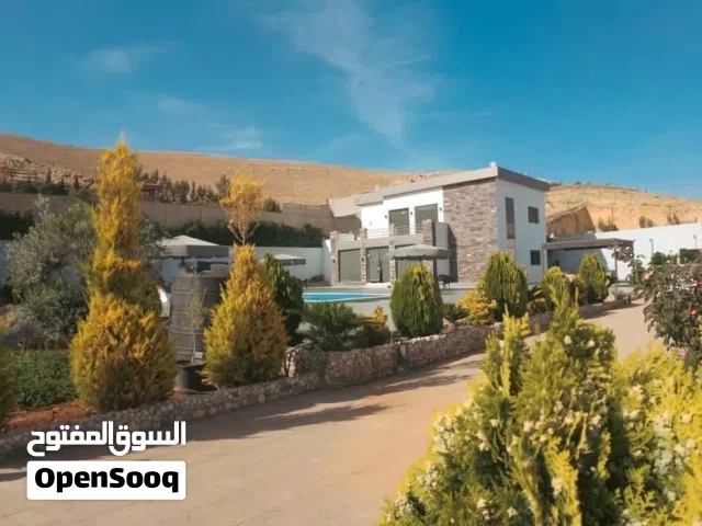 2 Bedrooms Chalet for Rent in Amman Birayn