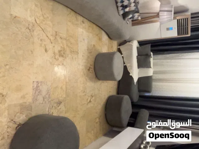 تخم 10 مقاعد