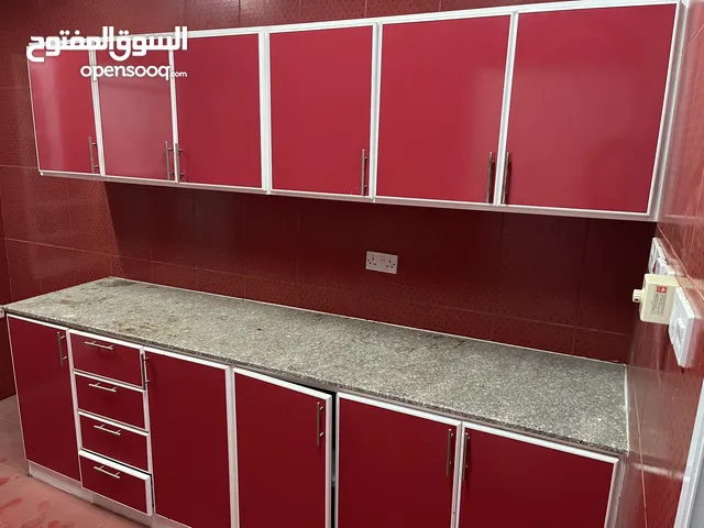 للبيع اغراض مطبخ نظيفة جداً قليلة الاستخدام