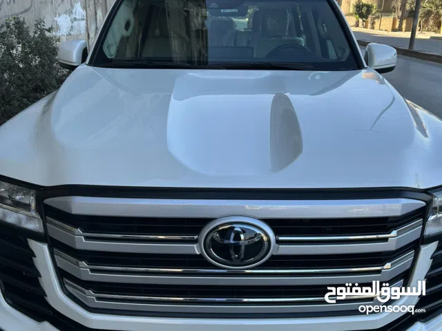 New Toyota Land Cruiser in Gharbia
