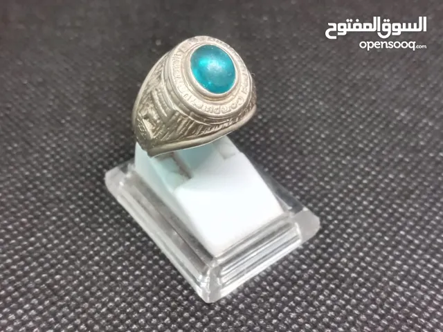 خاتم نقرة نايفي انيق متوج بحجر التوباز الازرق للبيع