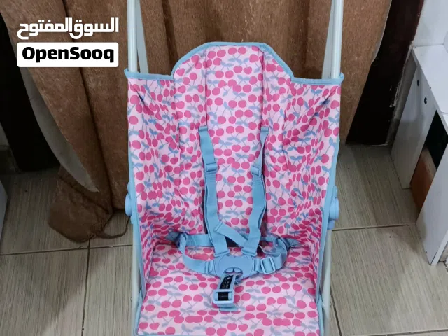 عربة أطفال ممتازة داخل الطائرة -  خفيفة الوزن (mother care) وماركة عالمية وتصلح للسفر