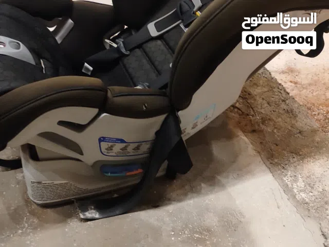 كرسي اطفال السياره