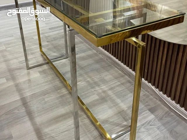 طاولة كونسول