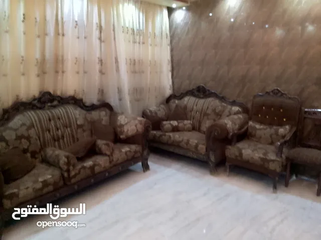 168m2 5 Bedrooms Apartments for Sale in Amman Tabarboor