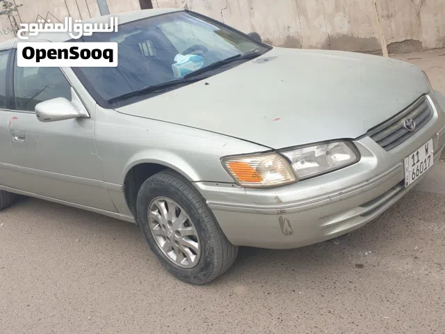 2000 تويوتا كامري SE