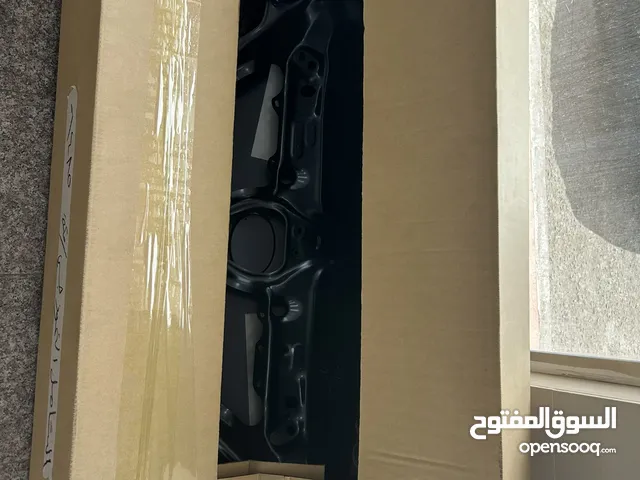 باب شنطة كورولا يركب من 2015 ل 2017 جديد وكاله بكرتونه