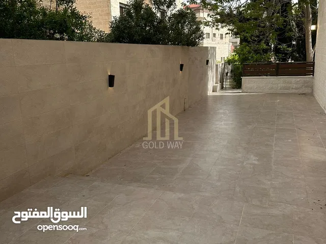 200 m2 3 Bedrooms Apartments for Sale in Amman Al Rawnaq