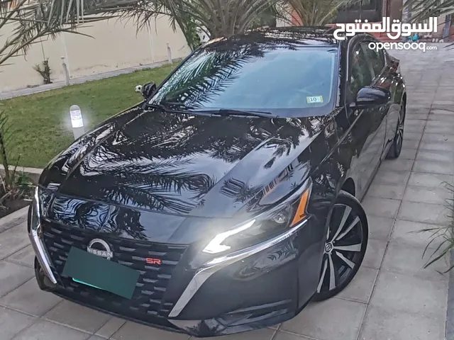 ألتيما SR فول أبشن 2021 وارد