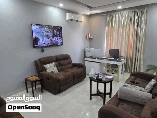 90 m2 2 Bedrooms Apartments for Rent in Muscat Al Maabilah