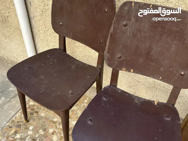 كراسي خشب مستعمل