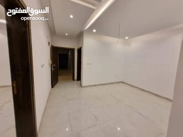 180 m2 3 Bedrooms Apartments for Rent in Jeddah As Safa