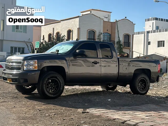 2011 جاي ام سي اخرى