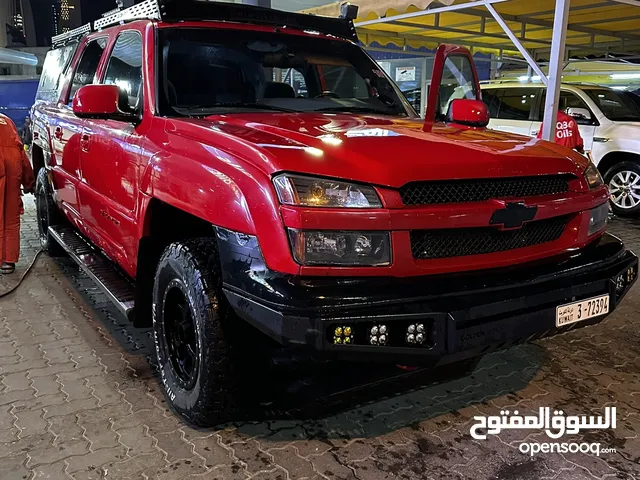 Used Chevrolet Avalanche in Kuwait City