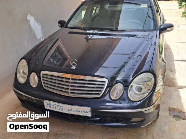 2003 مرسيدس بنز الفئة-E E 240
