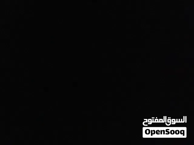 سوني 4 نظيفه الي له خاطر يتواصل واتساب