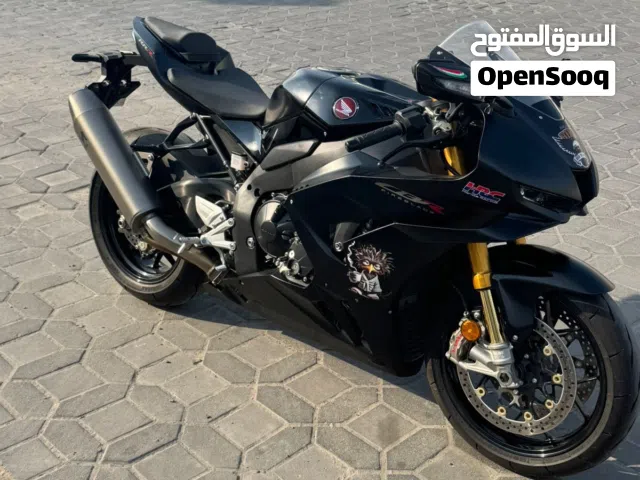 HONDA CBR1000RRR-SP 2025